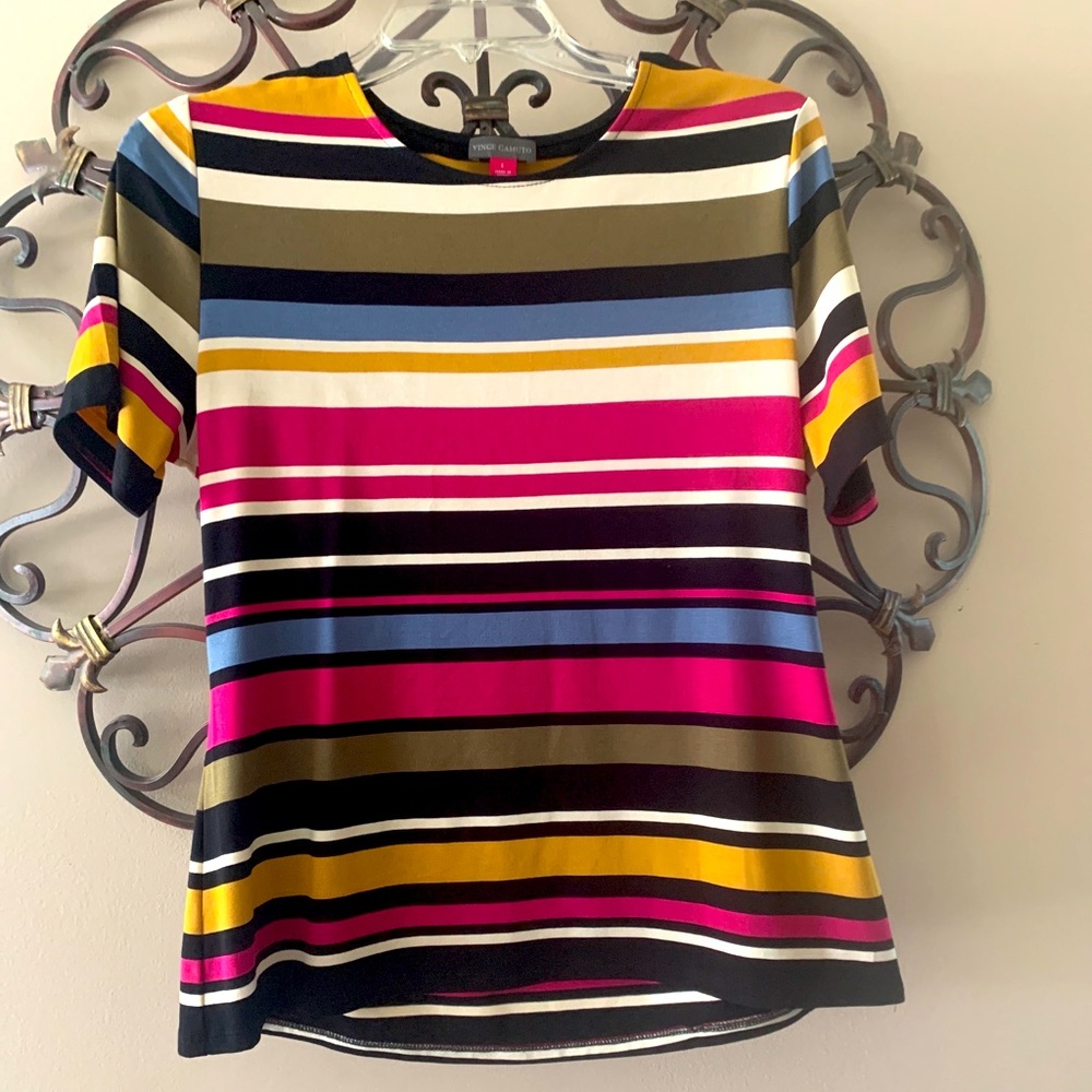 Vince Camuto- striped short sleeve top